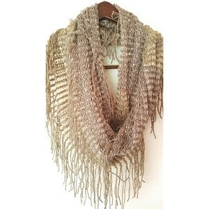 Fringed scarf