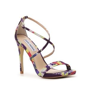 Steve Madden Feliz heel