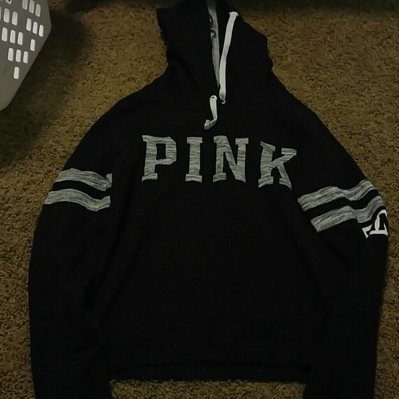 BRAND PINK PULLOVER HOODIE