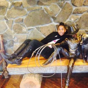 Meet your Posher, Ariana