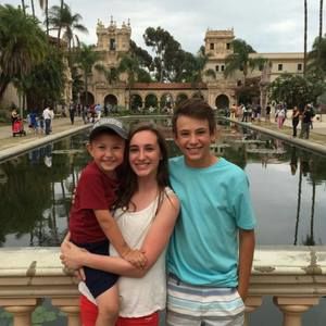 Meet your Posher, Lizzy