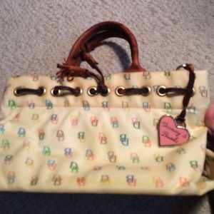 VINTAGE Dooney and Bourke bag! Very cute❤️