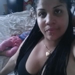 Meet your Posher, Yesenia