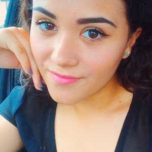 Meet your Posher, Tabatha