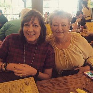 Meet your Posher, Cindy