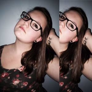 Meet your Posher, Elena