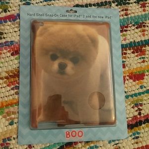 New in box Boo IPad 2 Case