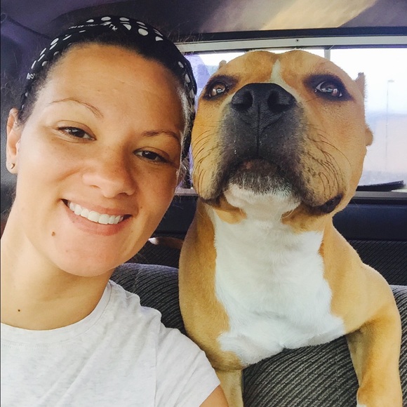 Meet your Posher, Tiffany - Picture 2 of 4