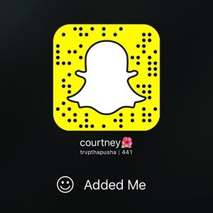 Meet your Posher, Courtney