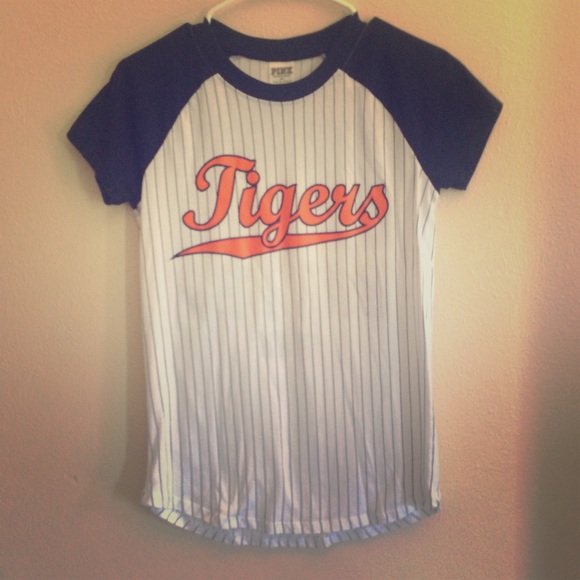 Detroit Tigers tee