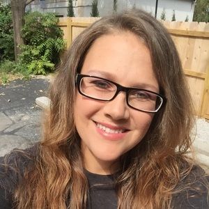 Meet your Posher, Maegan