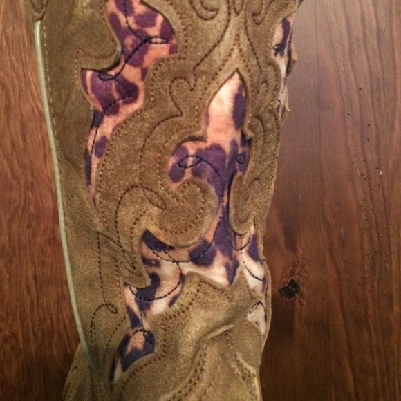 Laredo boots - tan with leopard underlay size 9.5 - Picture 2 of 4