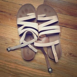 Lucky fairfaxx sandal. Size 9