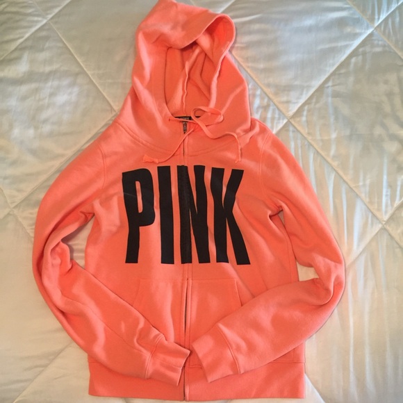 🚫NO OFFERS🚫 Victoria's Secret PINK zip up hoodie
