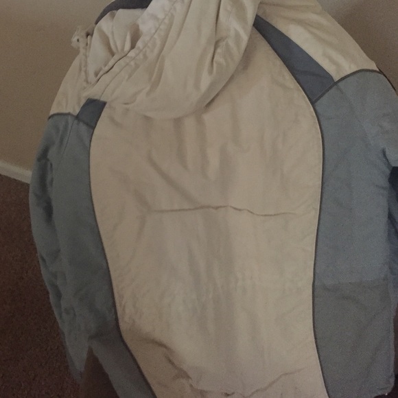 coat - Picture 2 of 2