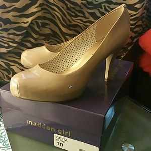 Madden Girl Nude Pumps
