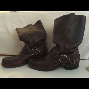 Frye women's brown boots. 9.5