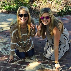 Meet your Posher, Caroline