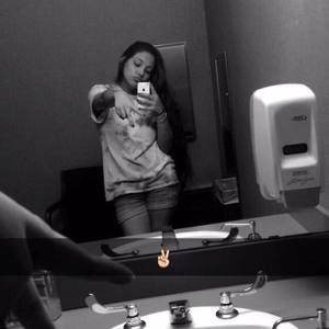 Meet your Posher, Yulissa