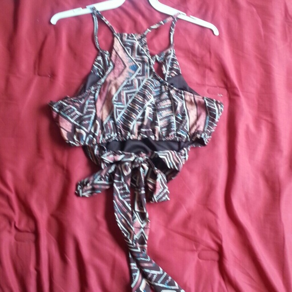 Top - Picture 2 of 2