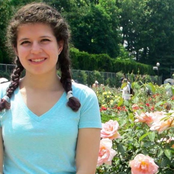 Meet your Posher, Amanda - Picture 1 of 1