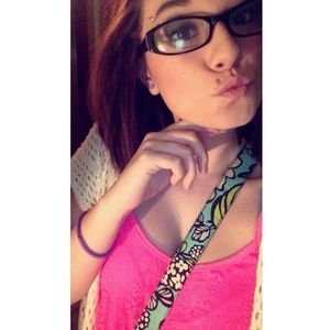 Meet your Posher, Sydney