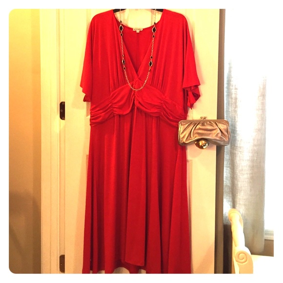 Plus size Kiyonna red dress