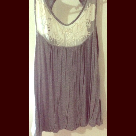 Forever 21 open back shirt