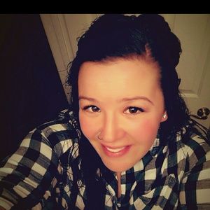 Meet your Posher, Veronica