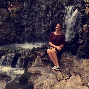 Meet your Posher, Anna