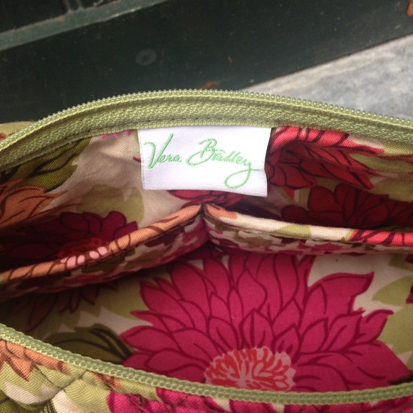 Vera Bradley bag - Picture 2 of 3