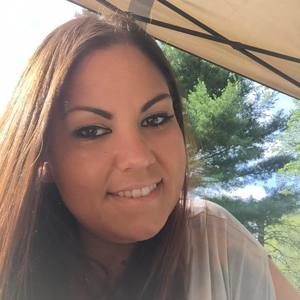 Meet your Posher, Deanna
