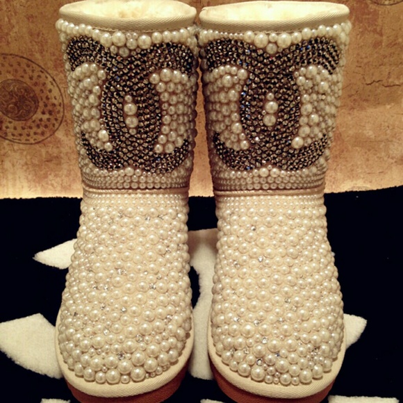 Pearl ugg - Picture 2 of 2