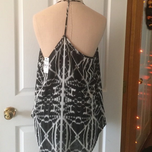 NWT Express Women’s Black & White Dressy Tank - Picture 2 of 2
