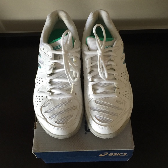 Women's Asics Gel-Dedicate 4 Tennis Shoes.