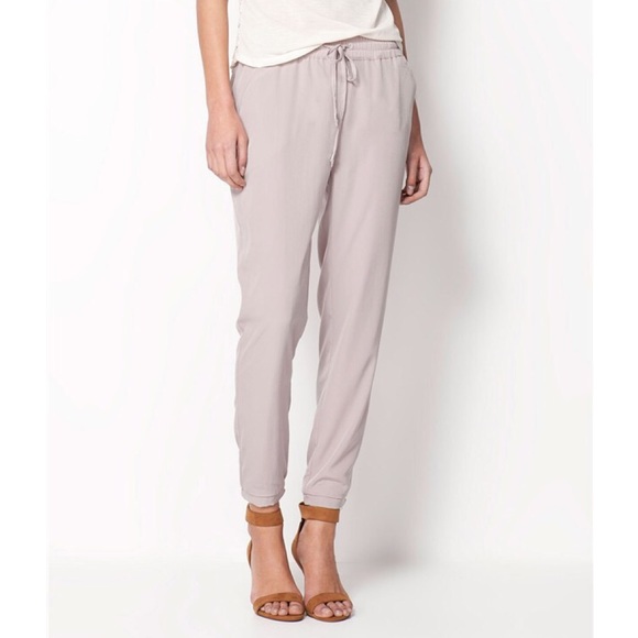 Boutique Pants - ✨NEW✨ Drawstring Woven Joggers NWOT