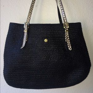 Eriv Javits.TAKING DOWN SOON IF NO OFFER