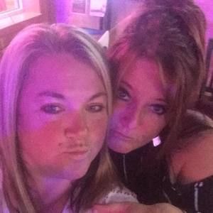 Meet your Posher, Karie