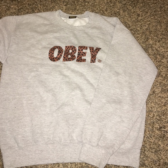 gray obey sweater great condition