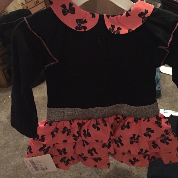 Adorable baby's outfit.💕 - Picture 2 of 3