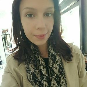 Meet your Posher, Tiffany