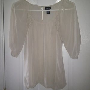 ❌Sold❌Rue 21 cream sheer blouse