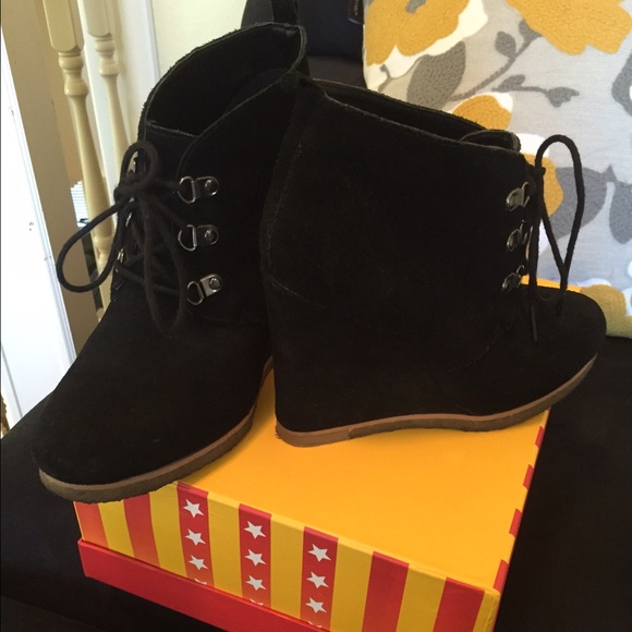 Steve Madden wedge booties