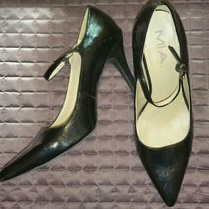 MIA. Black Patent Leather. Mary Jane's.