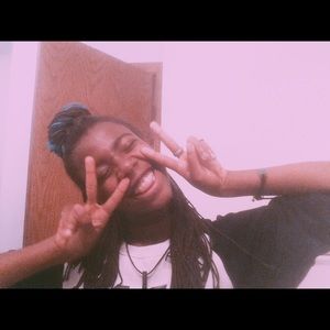 Meet your Posher, Shaylee