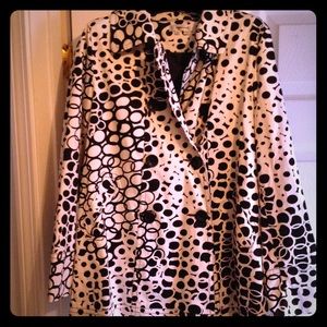 Wore it once, sleeves are too short.