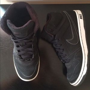 Nike High Top Sneakers