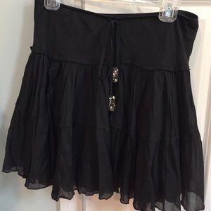 Express skirt with beaded details