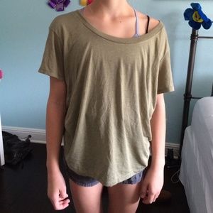 Plain billabong shirt