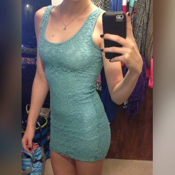 Cute and sexy dress! - Picture 4 of 4